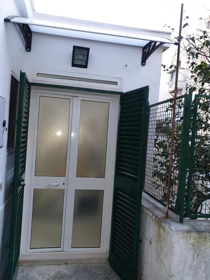 Visconti House Apartment บารี ภายนอก รูปภาพ