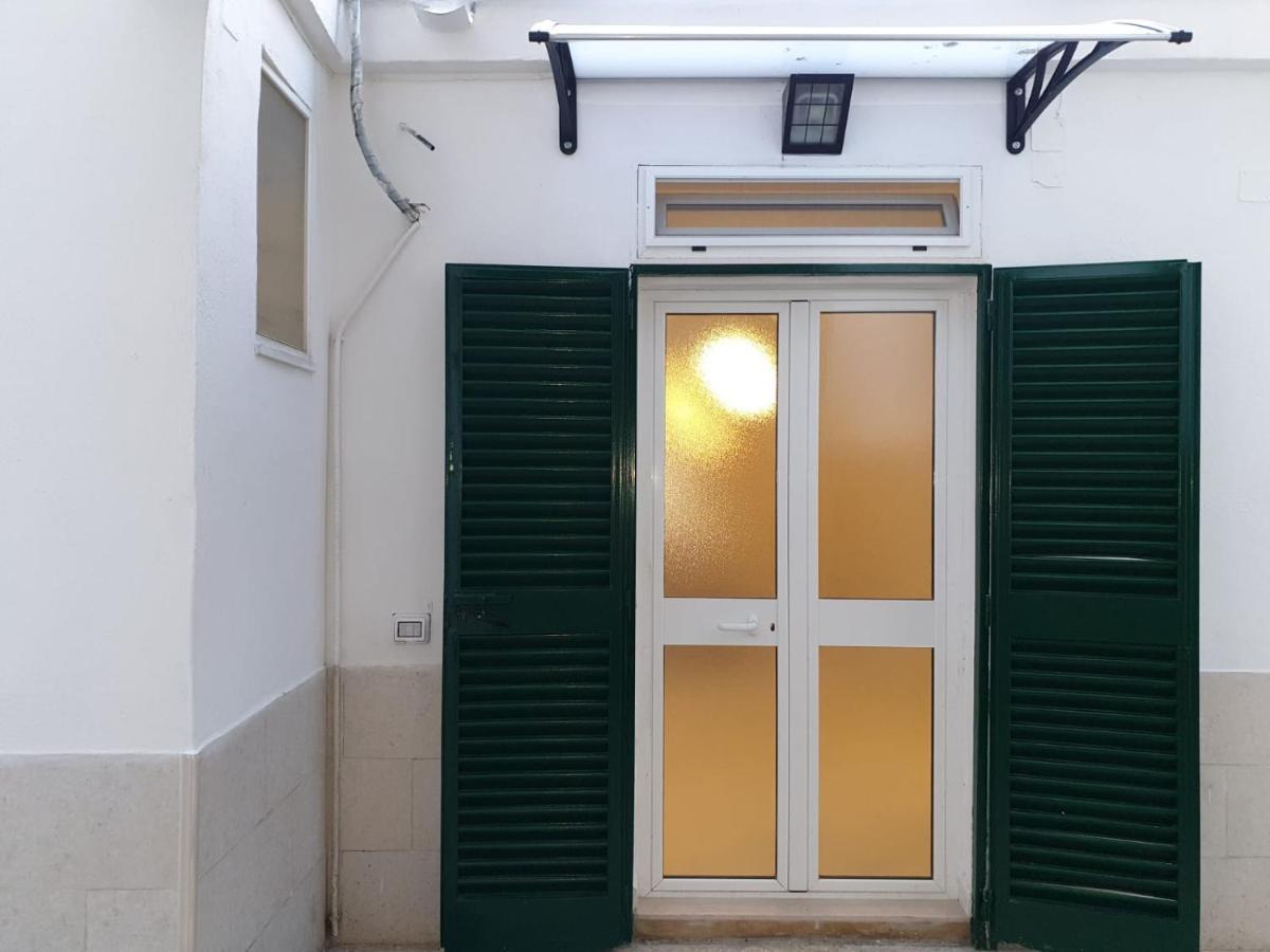 Visconti House Apartment บารี ภายนอก รูปภาพ